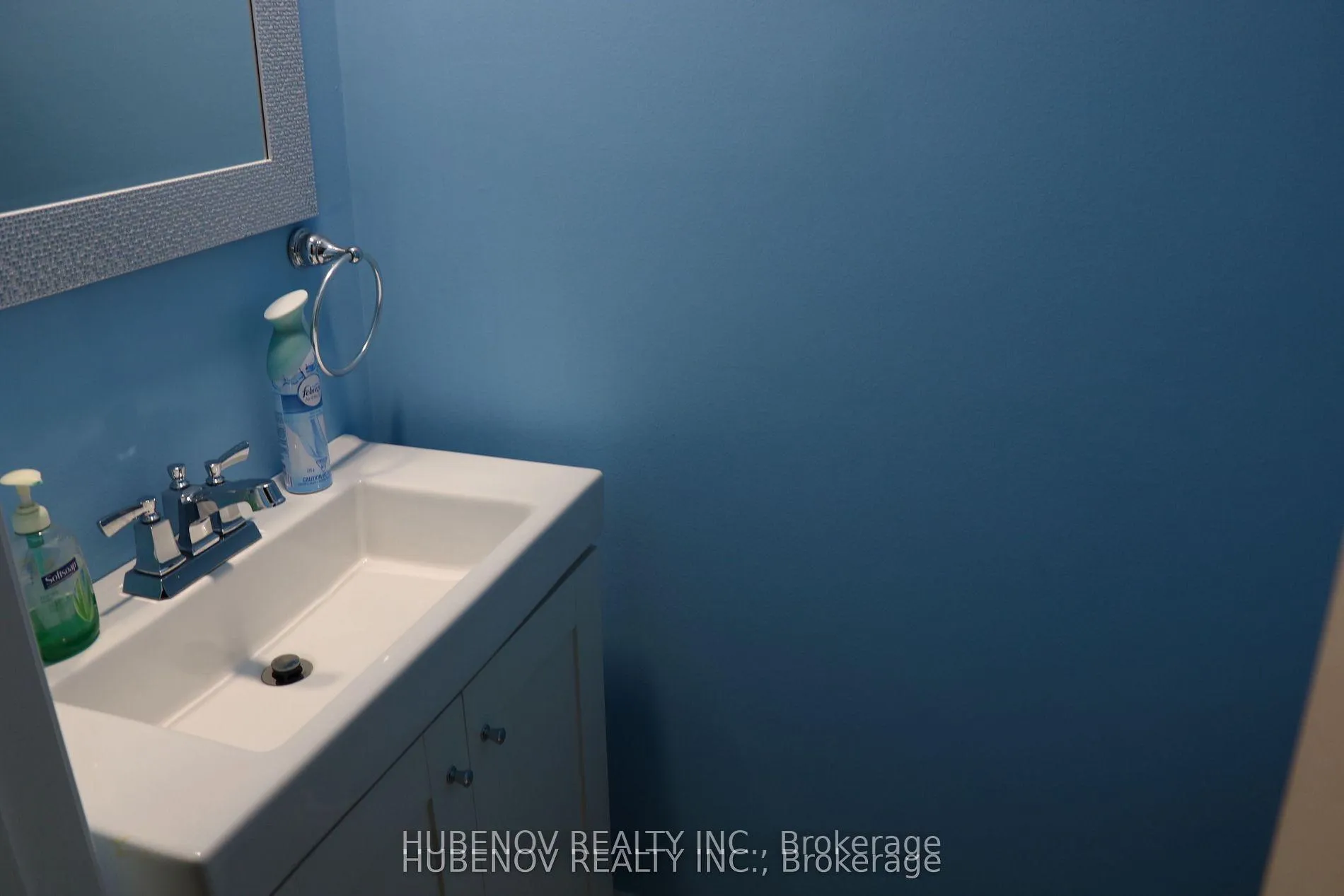 Photo 12 of 49 Stately Way, Markham, Royal Orchard — HOMEH