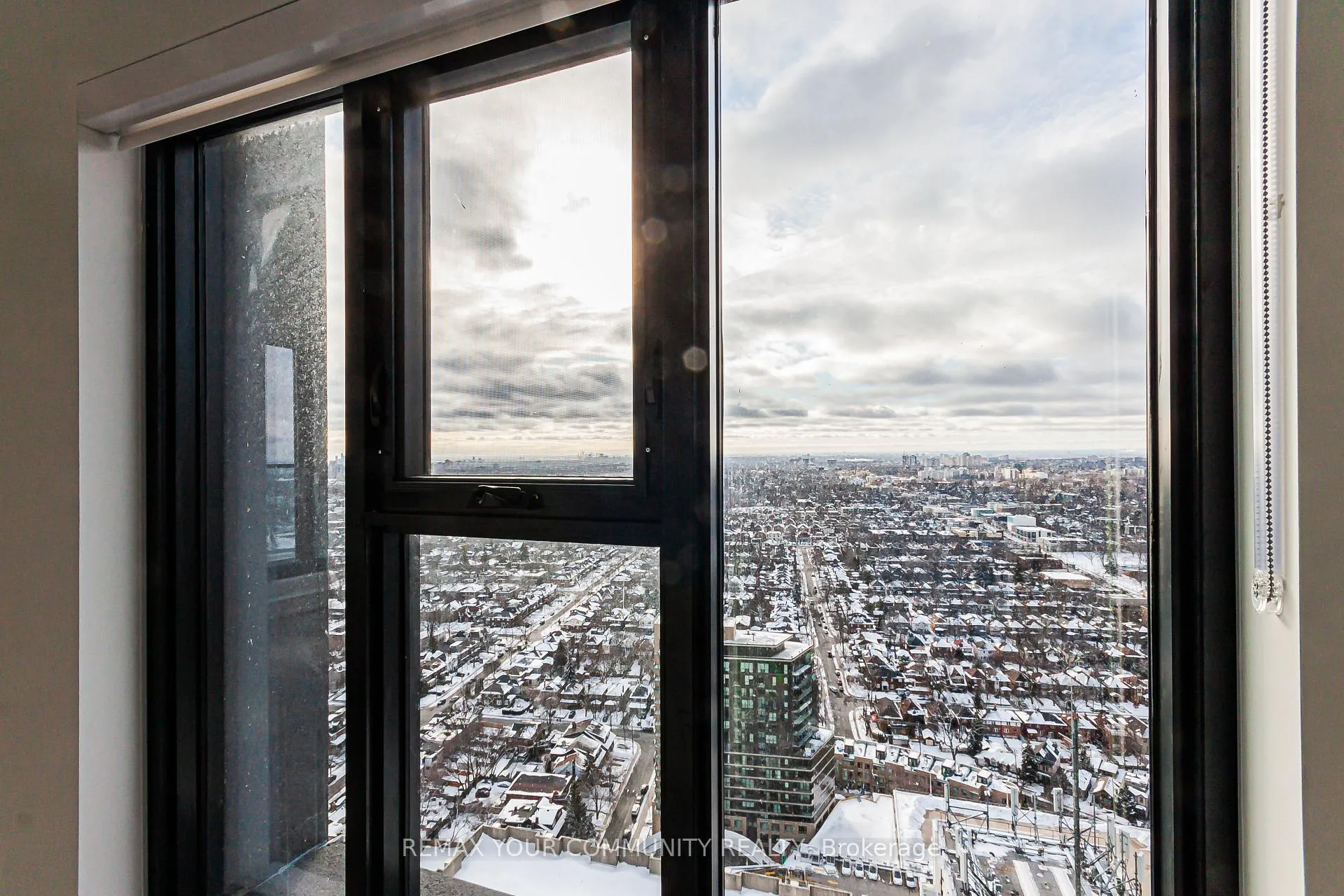 Photo 15 of Unit 3407, 20 Soudan Avenue, Toronto, Mount Pleasant West — HOMEH