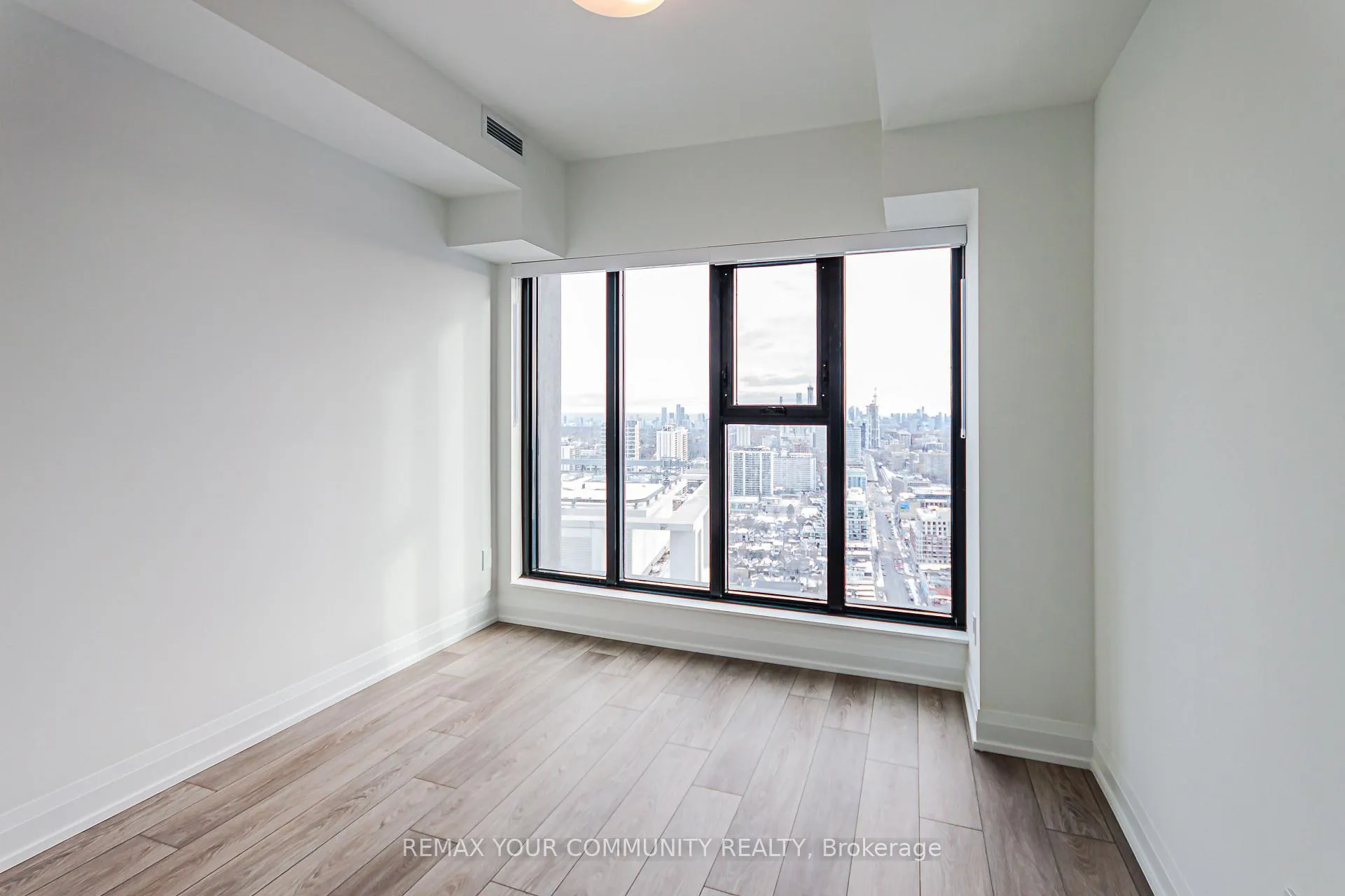 Photo 18 of Unit 3407, 20 Soudan Avenue, Toronto, Mount Pleasant West — HOMEH