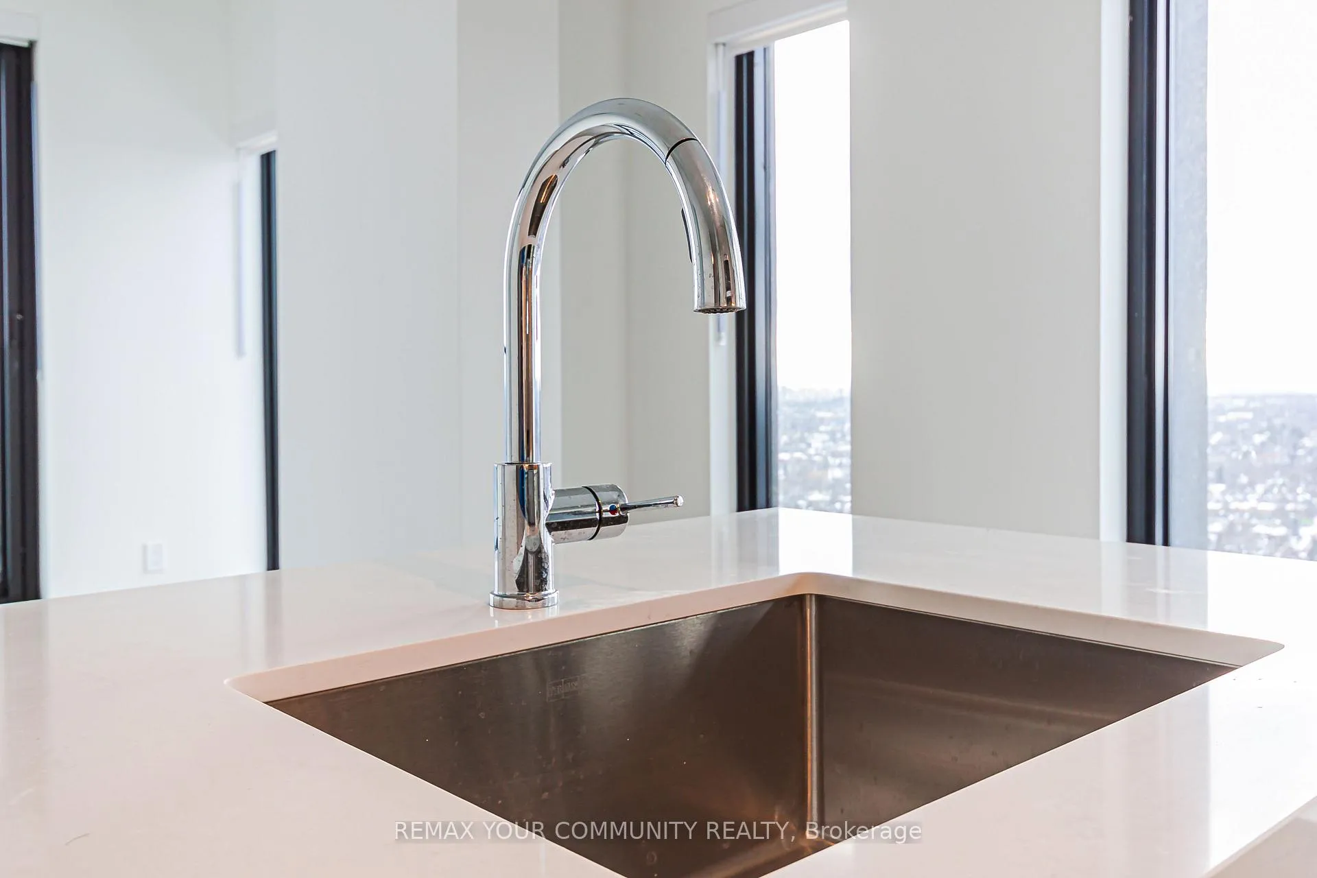 Photo 25 of Unit 3407, 20 Soudan Avenue, Toronto, Mount Pleasant West — HOMEH
