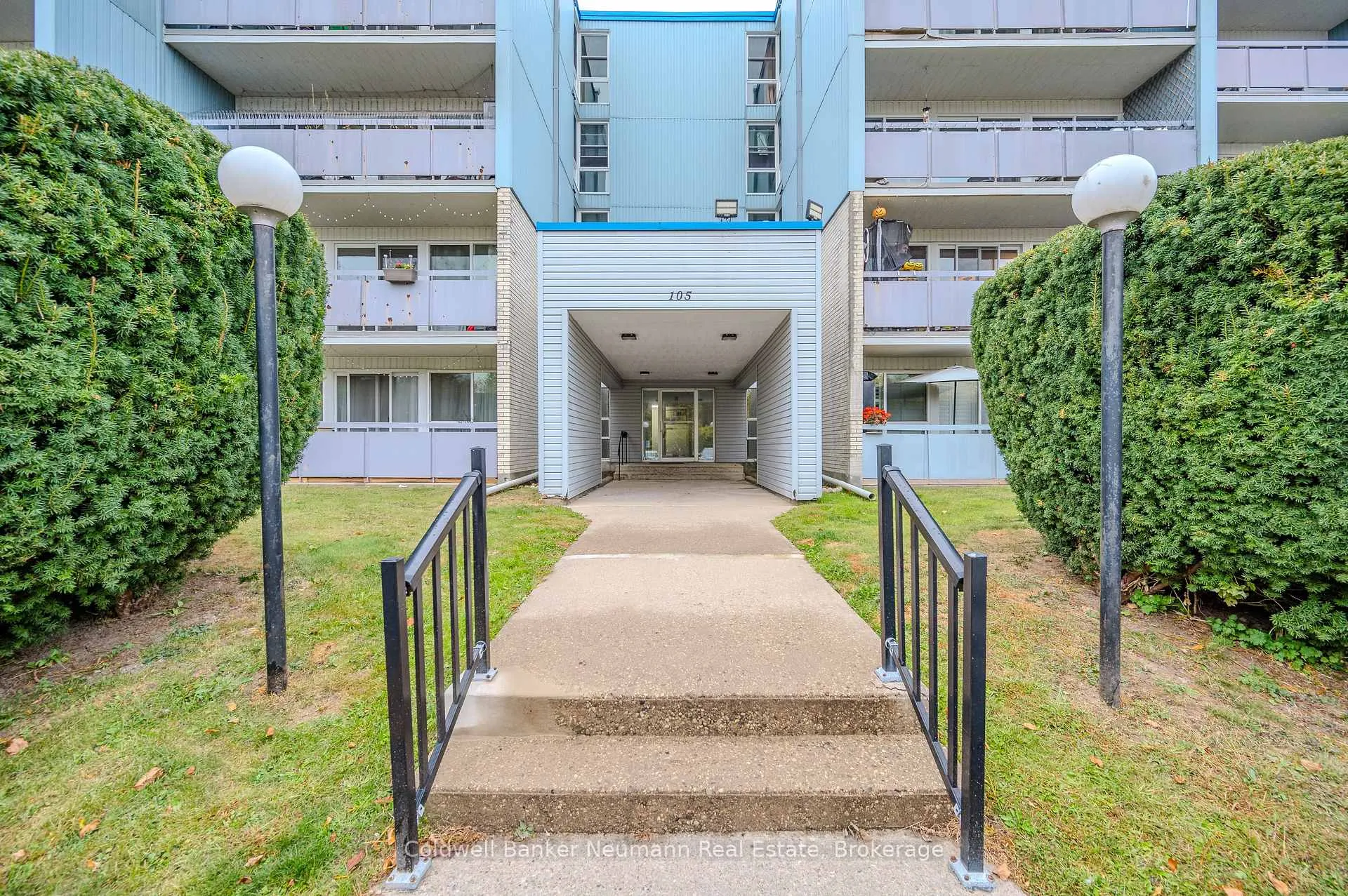 Photo 1 of Unit 511, 105 Conroy Crescent, Guelph, Dovercliffe Park/Old University — HOMEH