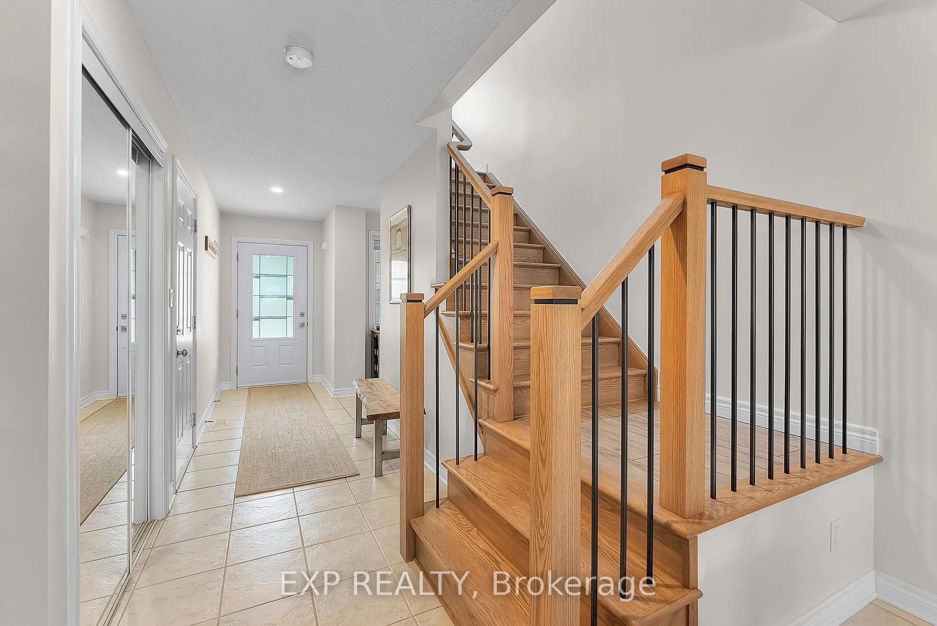 Photo 6 of 123 Summers Drive, Thorold, Confederation Heights — HOMEH