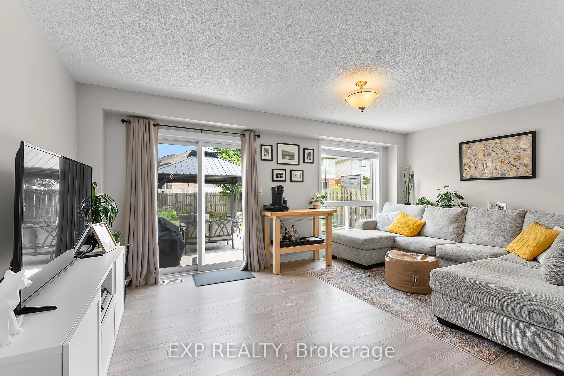 Photo 11 of 123 Summers Drive, Thorold, Confederation Heights — HOMEH