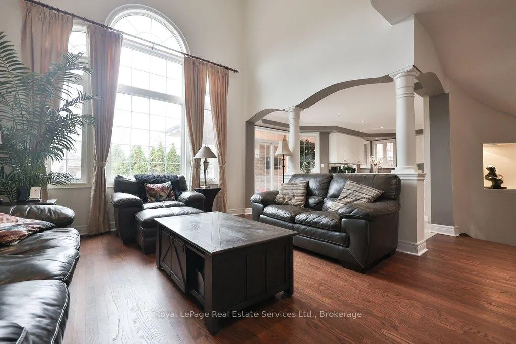 Photo 13 of 2187 Mariposa Road, Oakville, Westmount — HOMEH