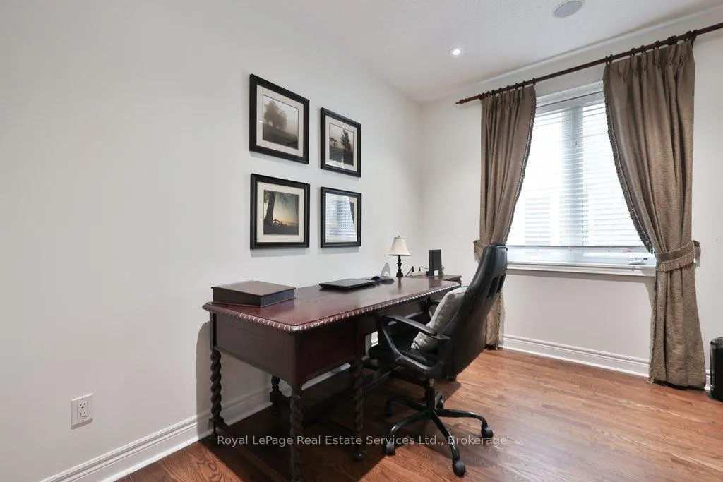 Photo 21 of 2187 Mariposa Road, Oakville, Westmount — HOMEH