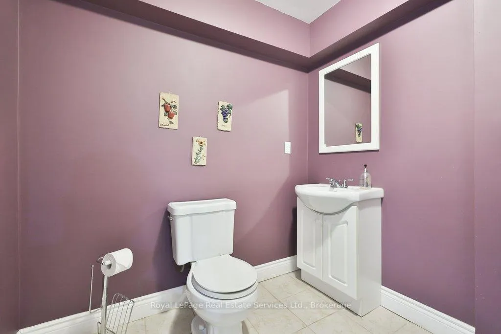 Photo 39 of 2187 Mariposa Road, Oakville, Westmount — HOMEH