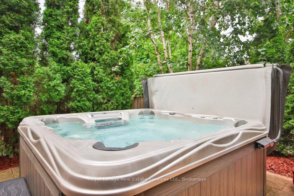 Photo 44 of 2187 Mariposa Road, Oakville, Westmount — HOMEH