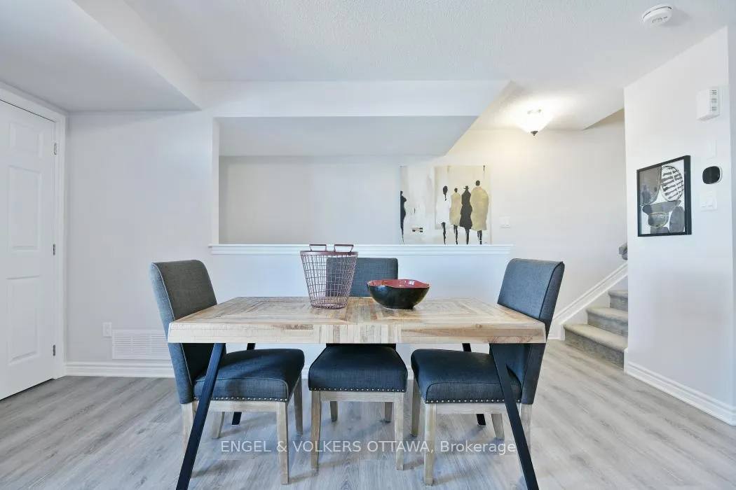 Photo 3 of 2033 Seeley's Bay Street, Ottawa, Barrhaven - Half Moon Bay — HOMEH