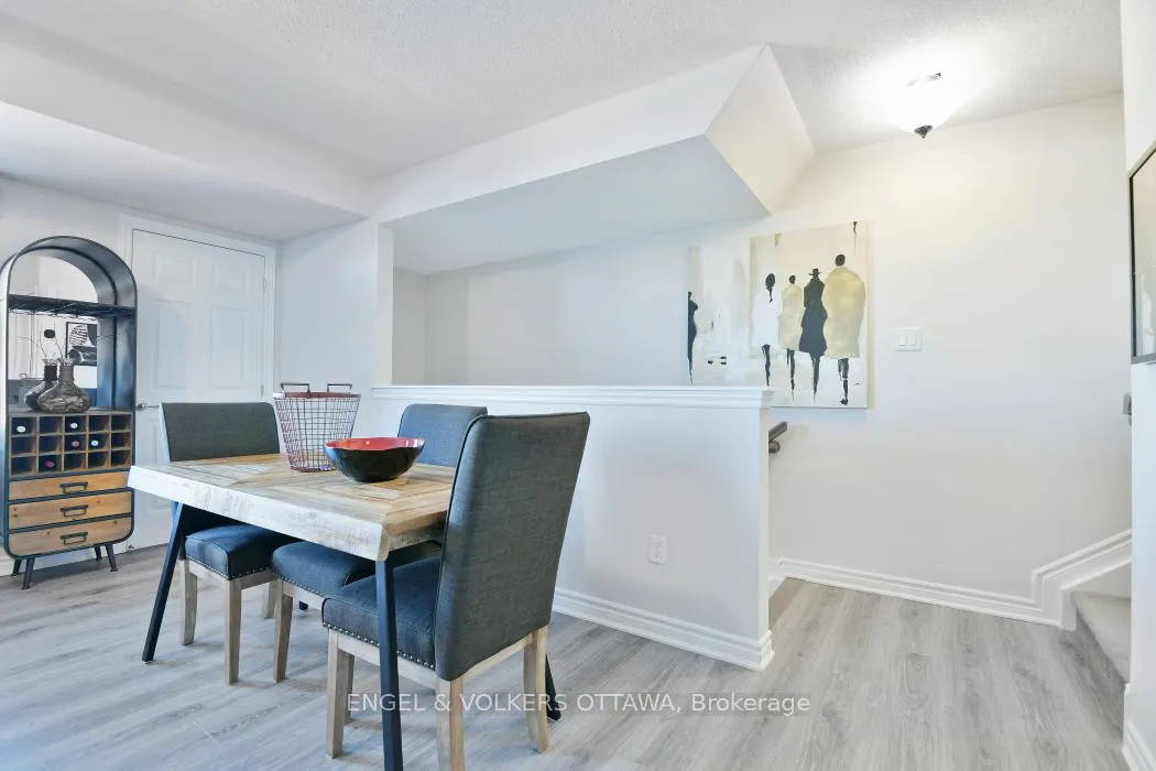 Photo 4 of 2033 Seeley's Bay Street, Ottawa, Barrhaven - Half Moon Bay — HOMEH