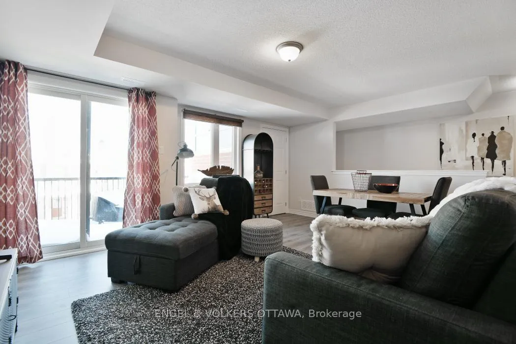 Photo 15 of 2033 Seeley's Bay Street, Ottawa, Barrhaven - Half Moon Bay — HOMEH