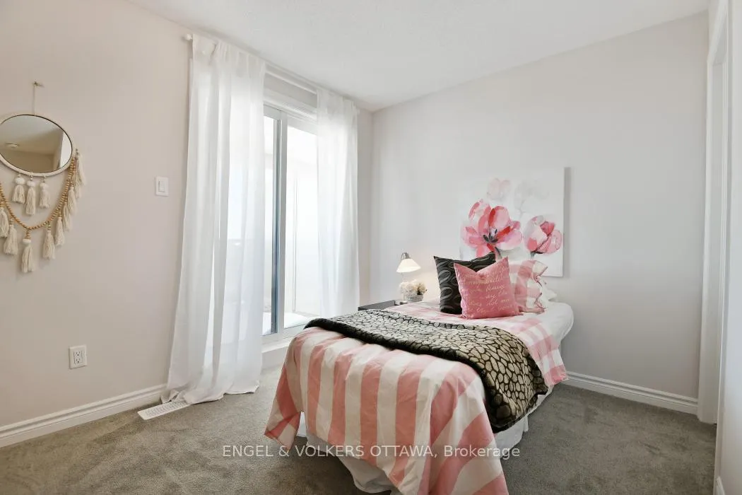Photo 20 of 2033 Seeley's Bay Street, Ottawa, Barrhaven - Half Moon Bay — HOMEH
