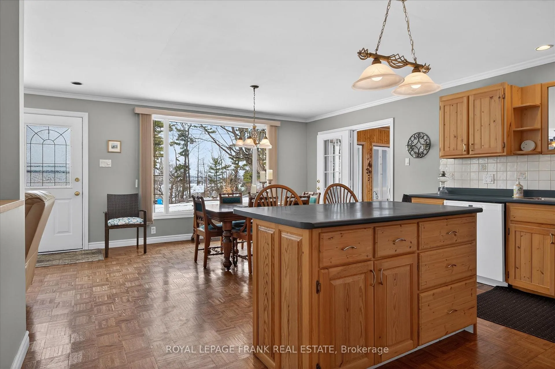 Photo 6 of 721 Hatton Avenue, Selwyn — HOMEH