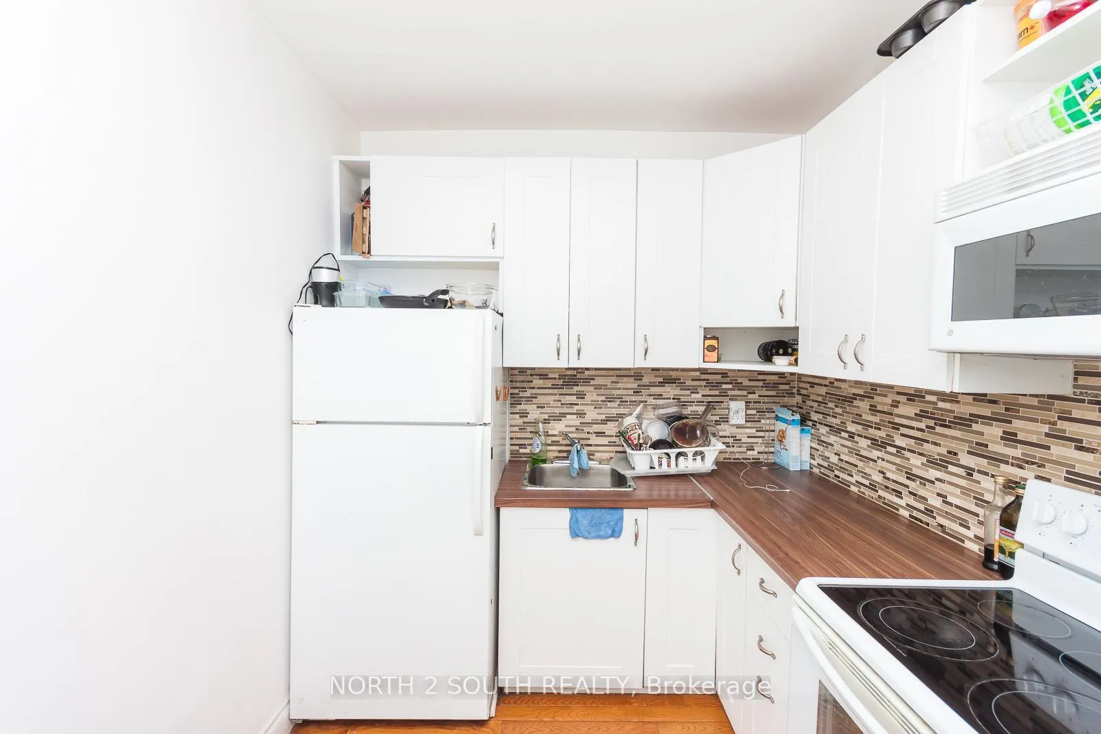 Photo 3 of Unit Upper, 1257 King Street W, Toronto, South Parkdale — HOMEH