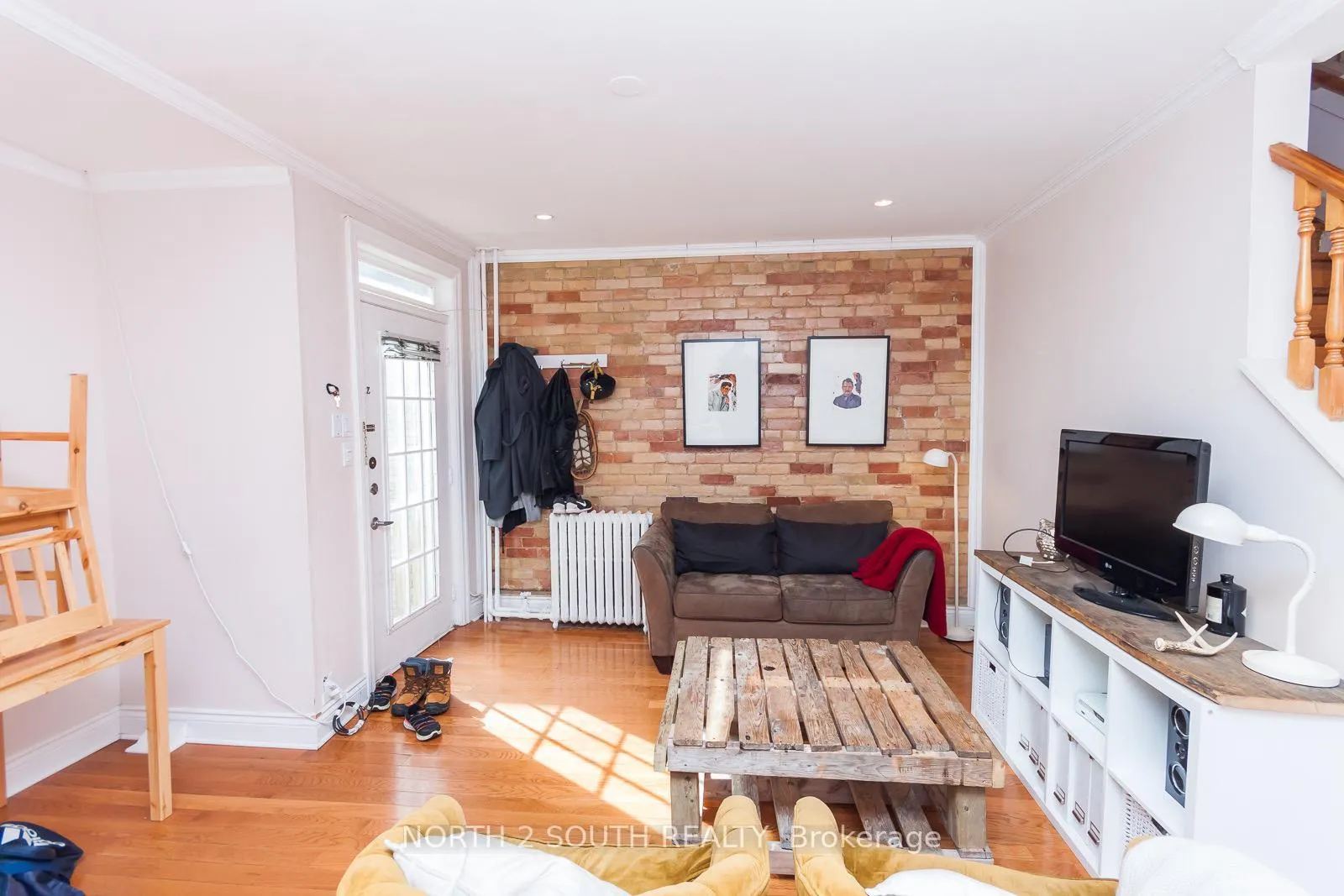 Photo 9 of Unit Upper, 1257 King Street W, Toronto, South Parkdale — HOMEH