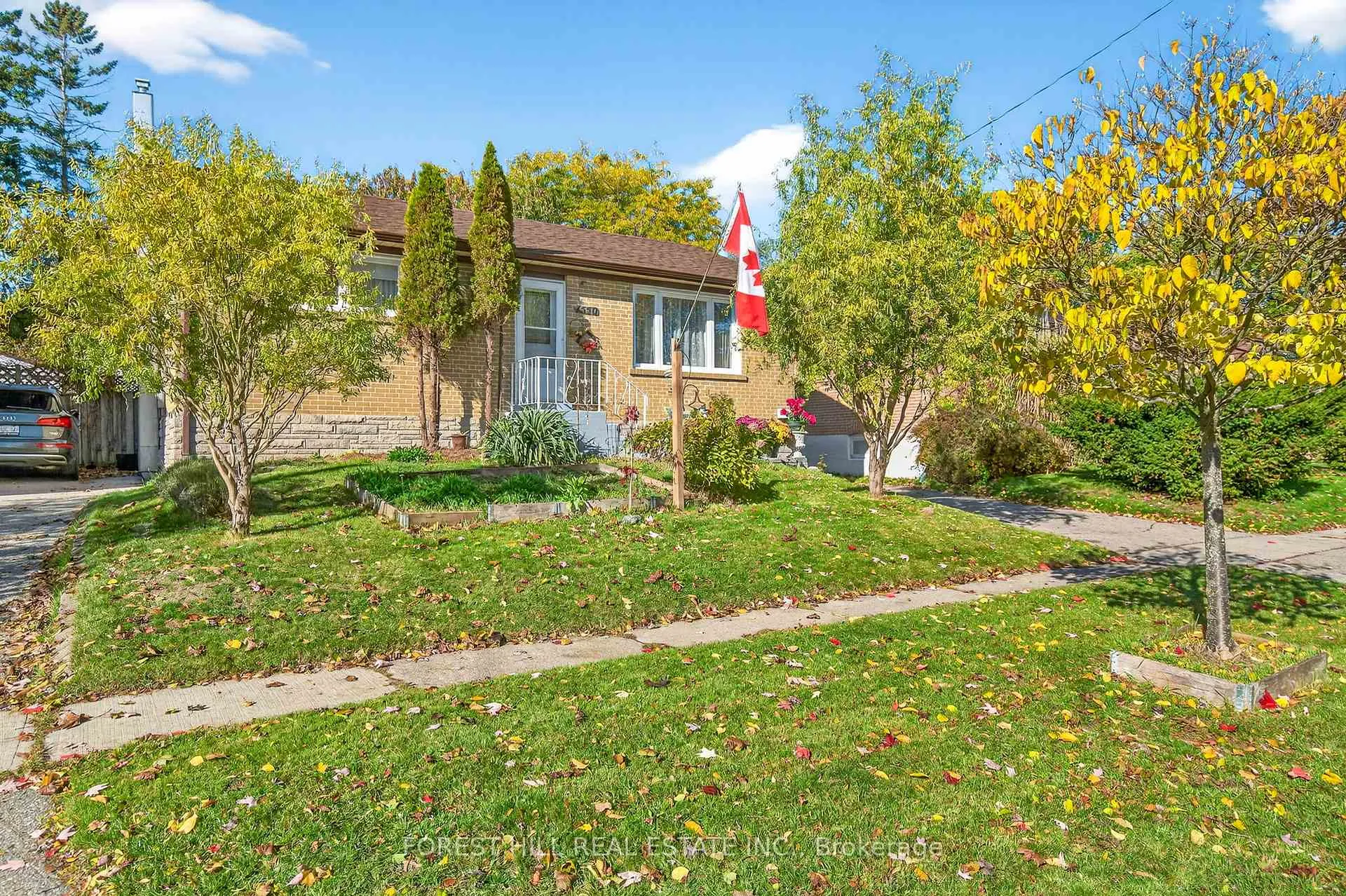 Photo 1 of 1550 Evangeline Drive, Oshawa, Lakeview — HOMEH