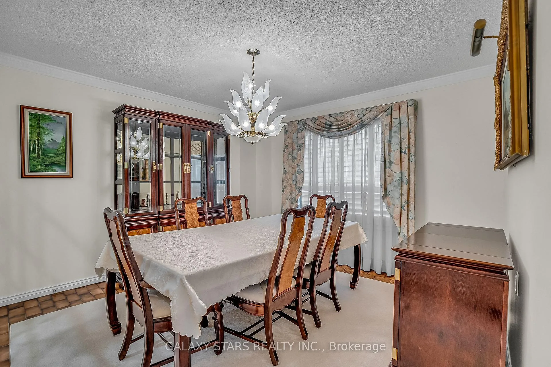 Photo 11 of 642 Sheppard Avenue, Pickering, Woodlands — HOMEH