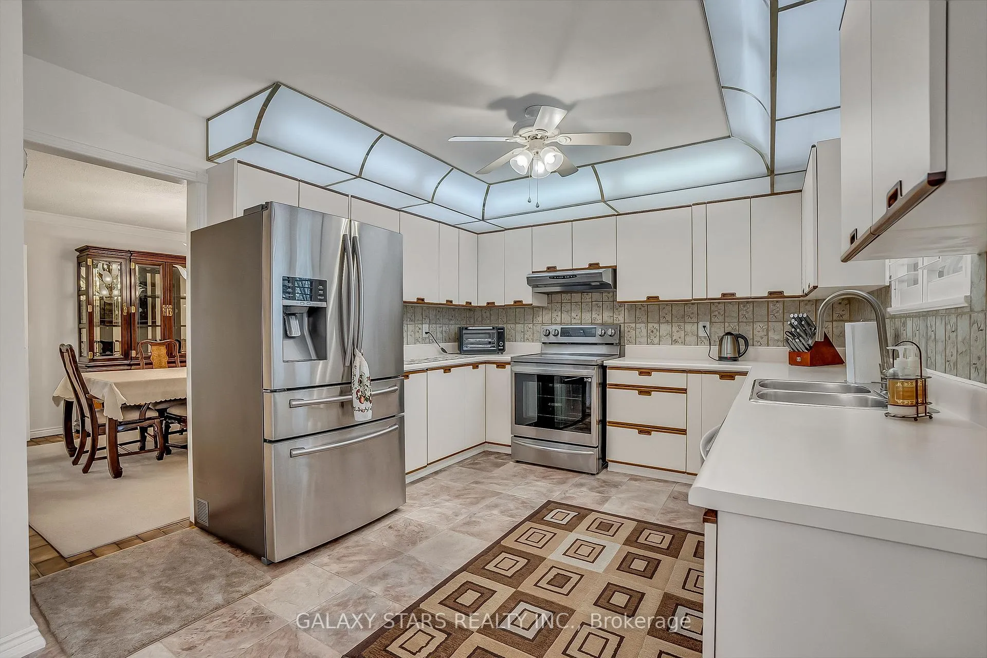 Photo 12 of 642 Sheppard Avenue, Pickering, Woodlands — HOMEH
