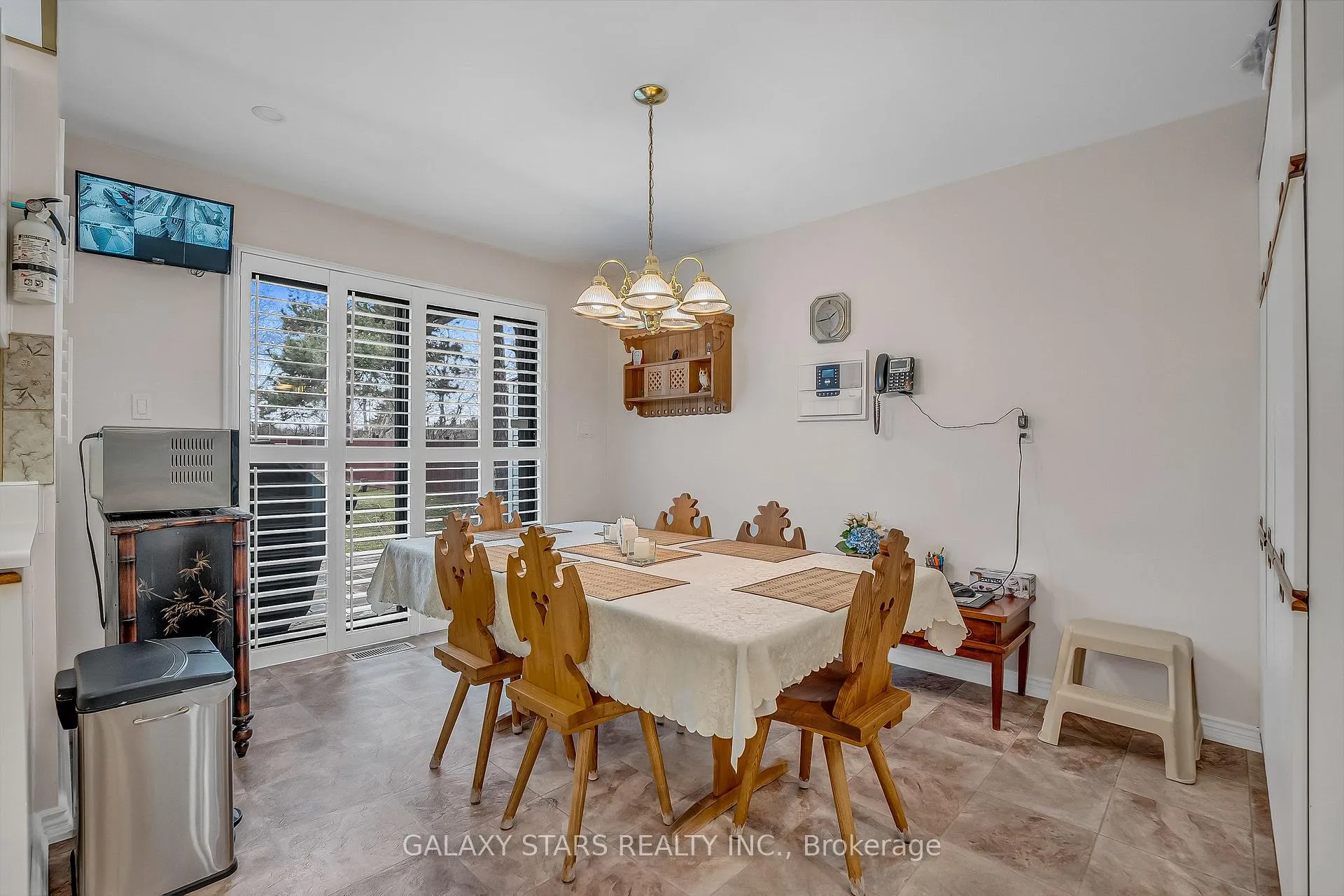 Photo 15 of 642 Sheppard Avenue, Pickering, Woodlands — HOMEH