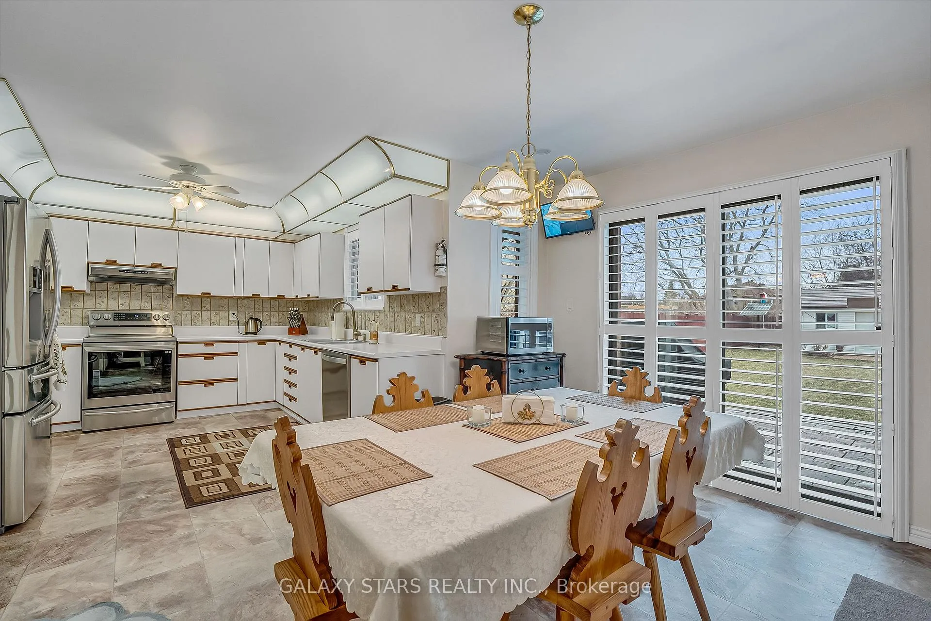 Photo 16 of 642 Sheppard Avenue, Pickering, Woodlands — HOMEH