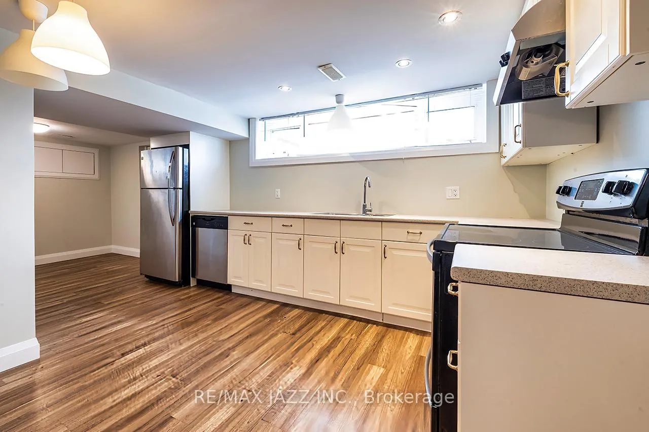 Photo 6 of Unit #2, 708 Newman Crescent, Whitby, Downtown Whitby — HOMEH