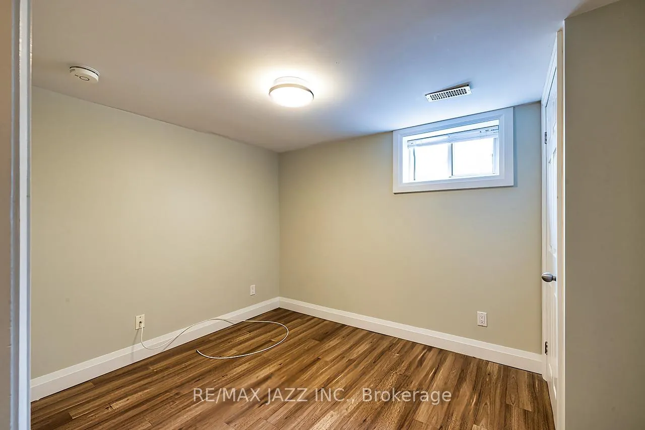 Photo 11 of Unit #2, 708 Newman Crescent, Whitby, Downtown Whitby — HOMEH