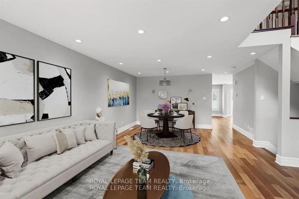 Photo 11 of 365 Langrell Crescent, Ottawa, Barrhaven - Strandherd — HOMEH