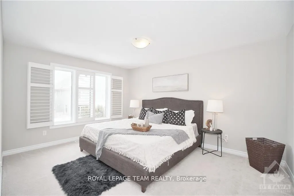 Photo 32 of 365 Langrell Crescent, Ottawa, Barrhaven - Strandherd — HOMEH