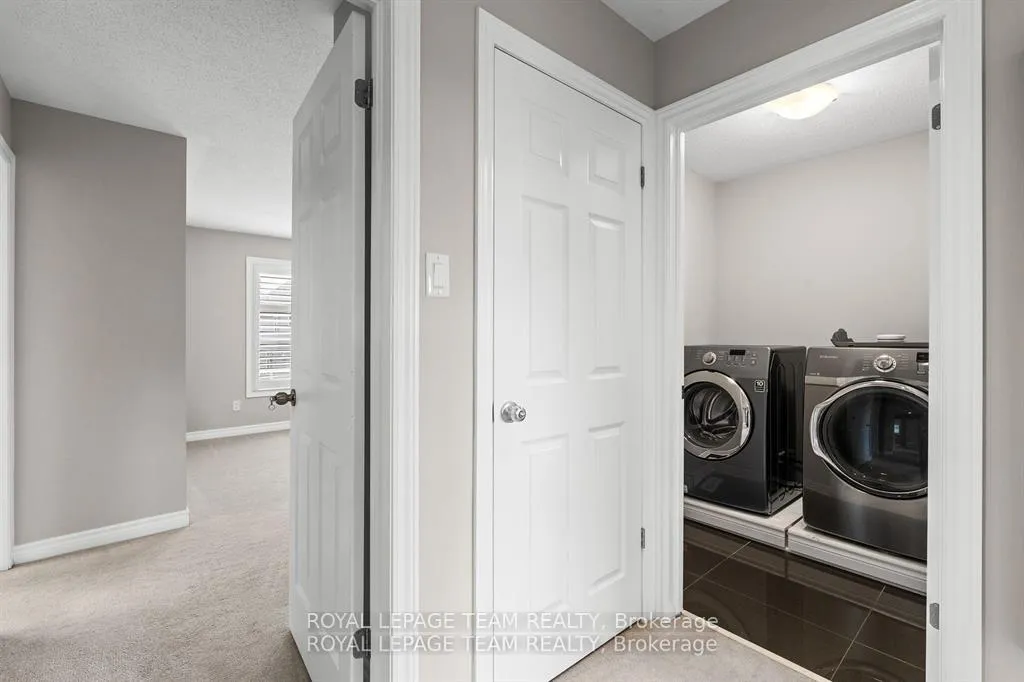 Photo 43 of 365 Langrell Crescent, Ottawa, Barrhaven - Strandherd — HOMEH
