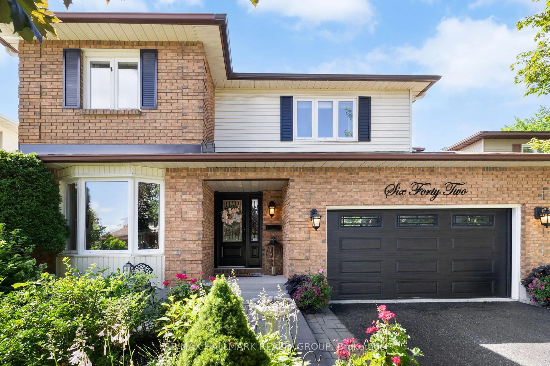Photo 3 of 642 Steller Street, Ottawa, Fallingbrook/Pineridge — HOMEH