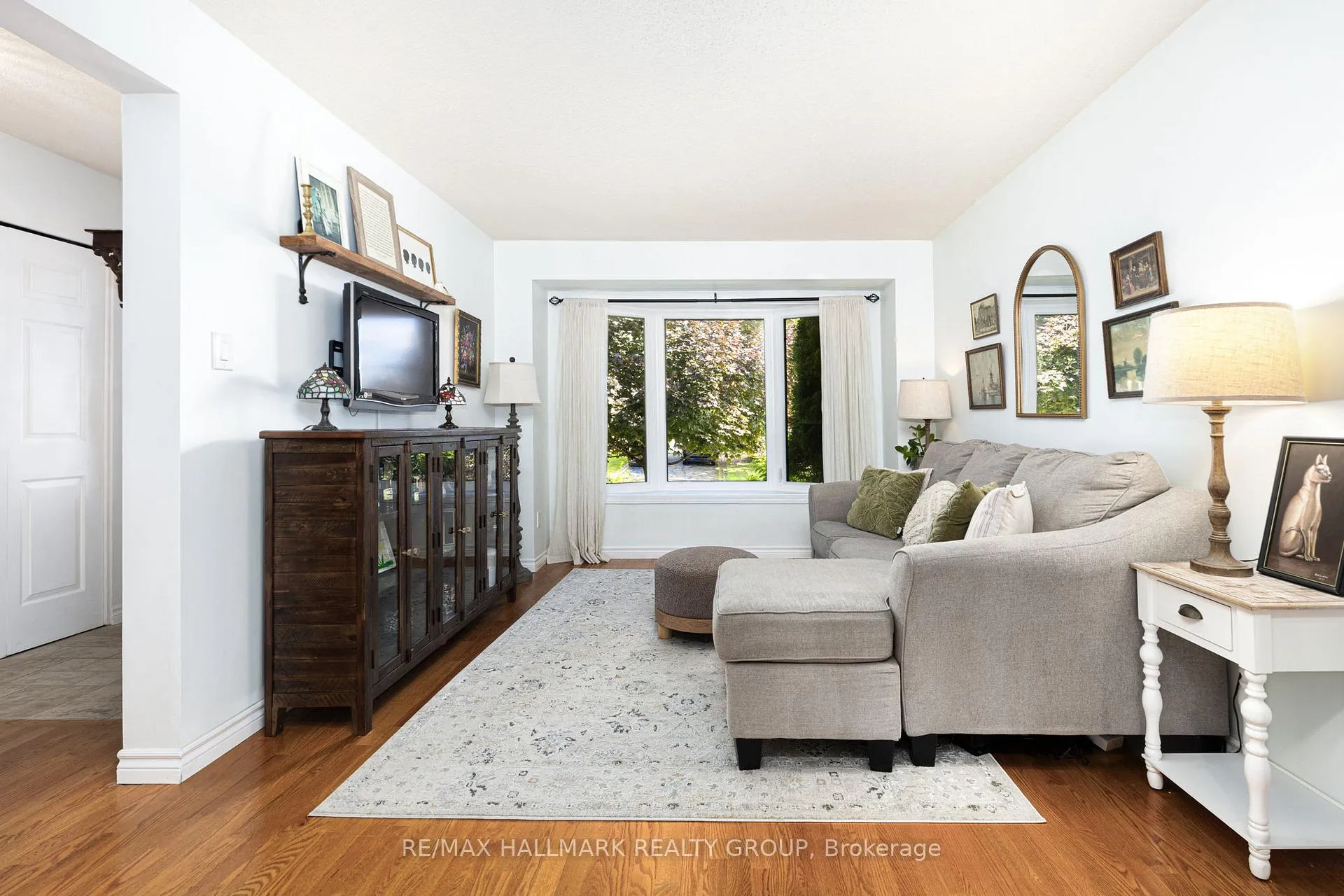 Photo 8 of 642 Steller Street, Ottawa, Fallingbrook/Pineridge — HOMEH