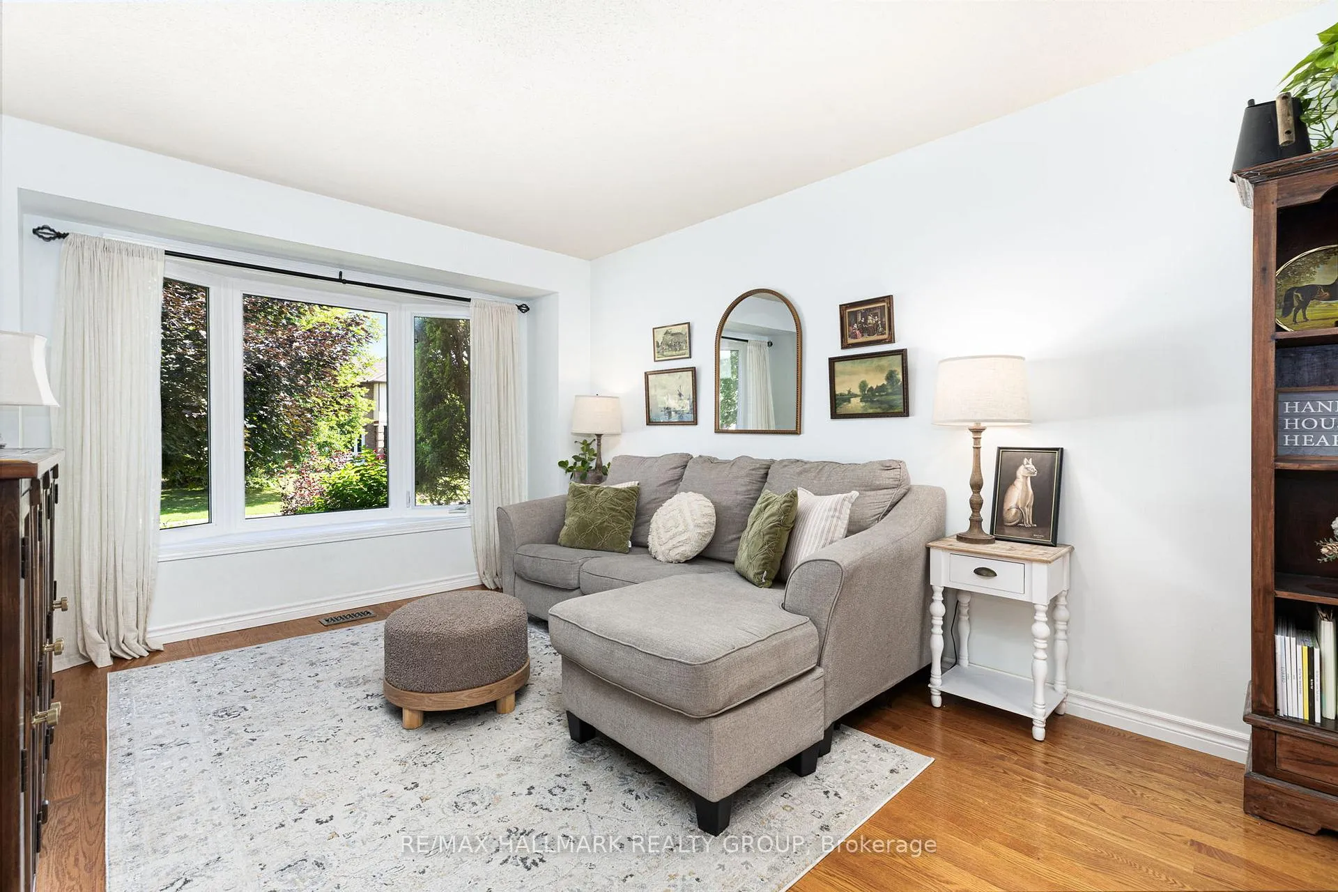 Photo 13 of 642 Steller Street, Ottawa, Fallingbrook/Pineridge — HOMEH