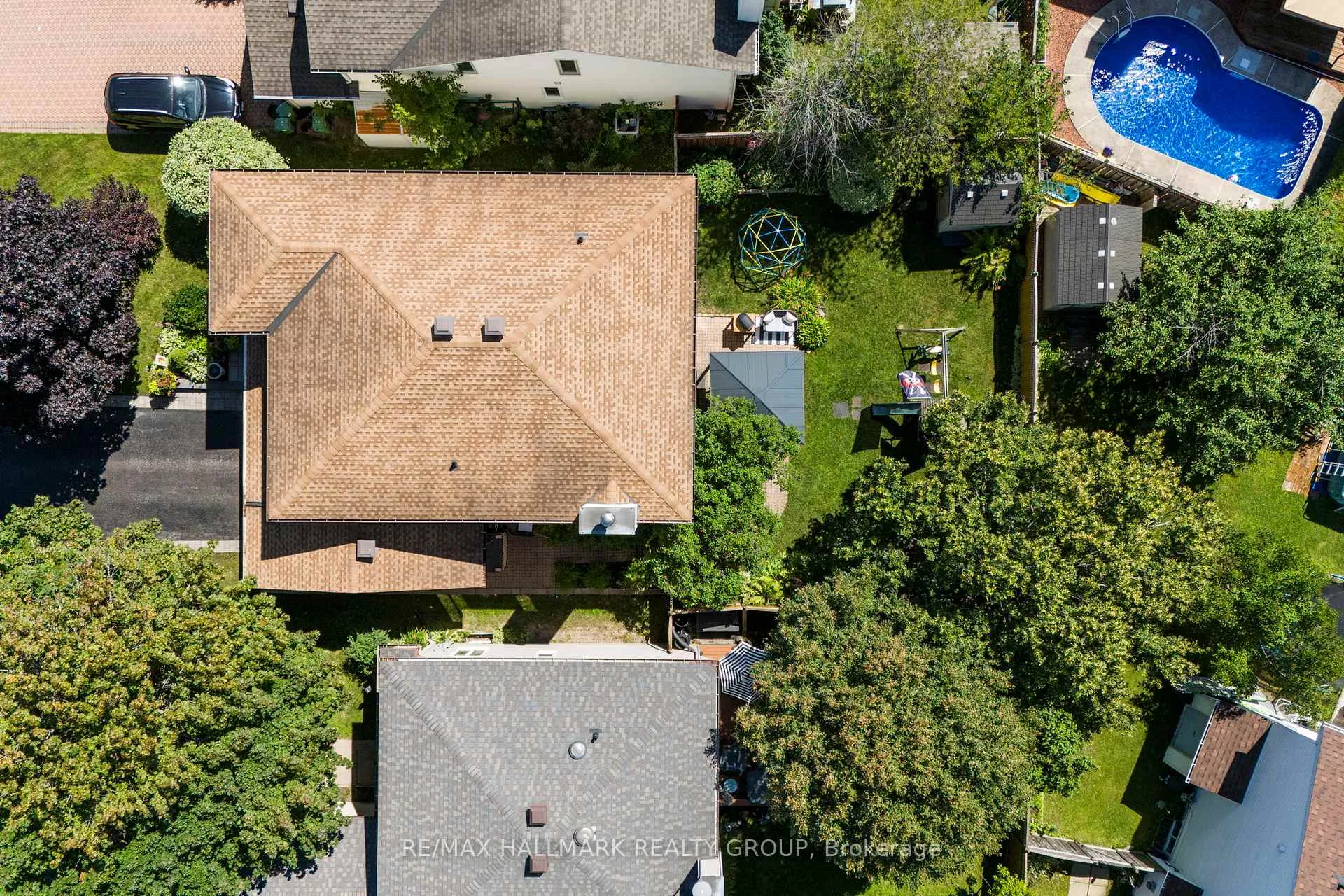 Photo 45 of 642 Steller Street, Ottawa, Fallingbrook/Pineridge — HOMEH