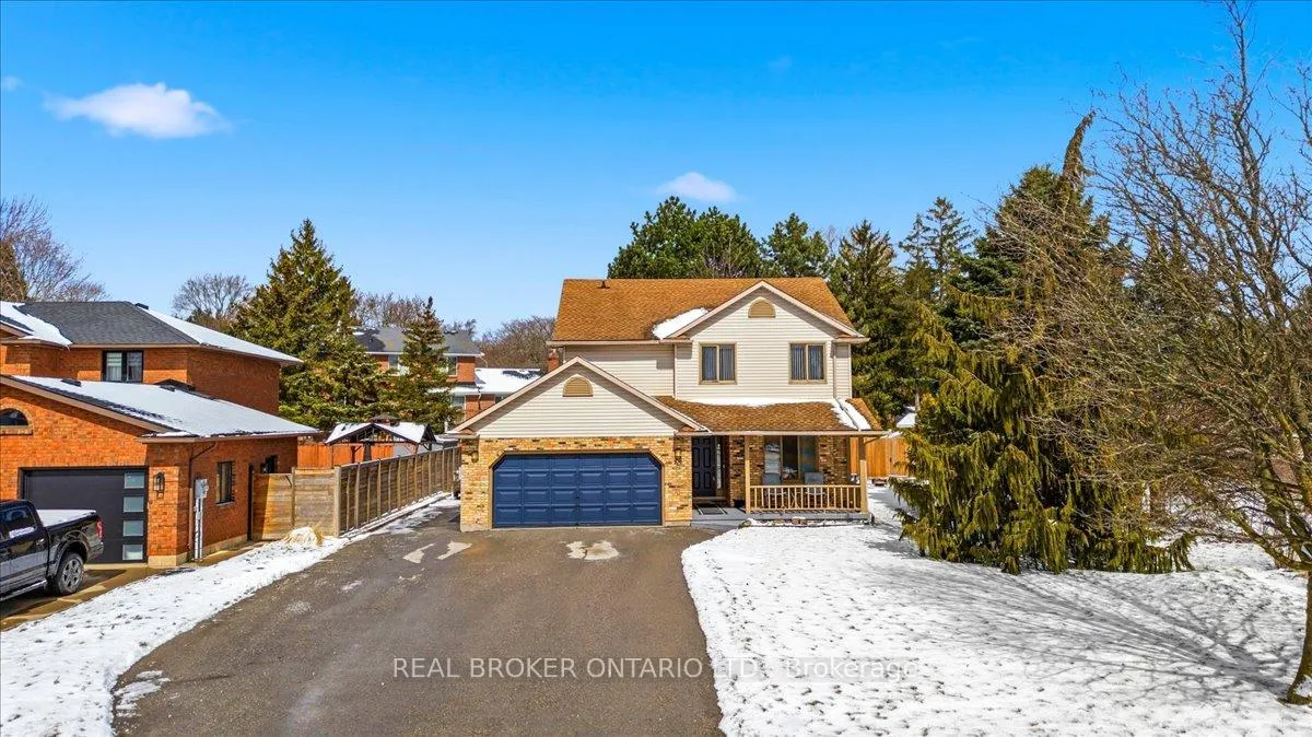 Photo 1 of 106 Spruceside Crescent, Pelham, Fonthill — HOMEH