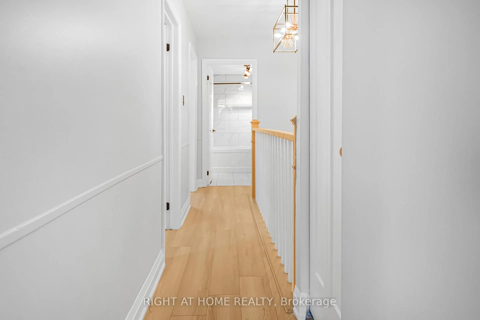 Photo 15 of 155 Avondale Street, Hamilton, Crown Point — HOMEH