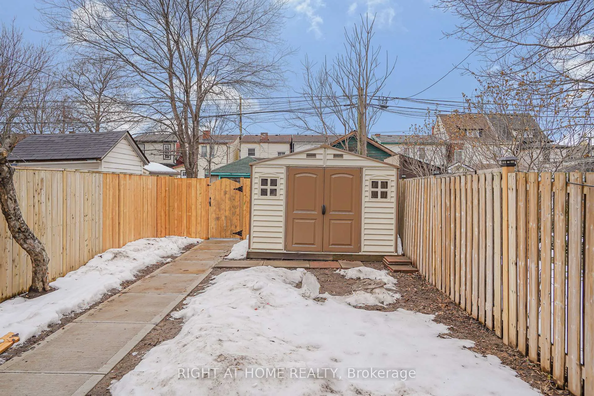 Photo 26 of 155 Avondale Street, Hamilton, Crown Point — HOMEH