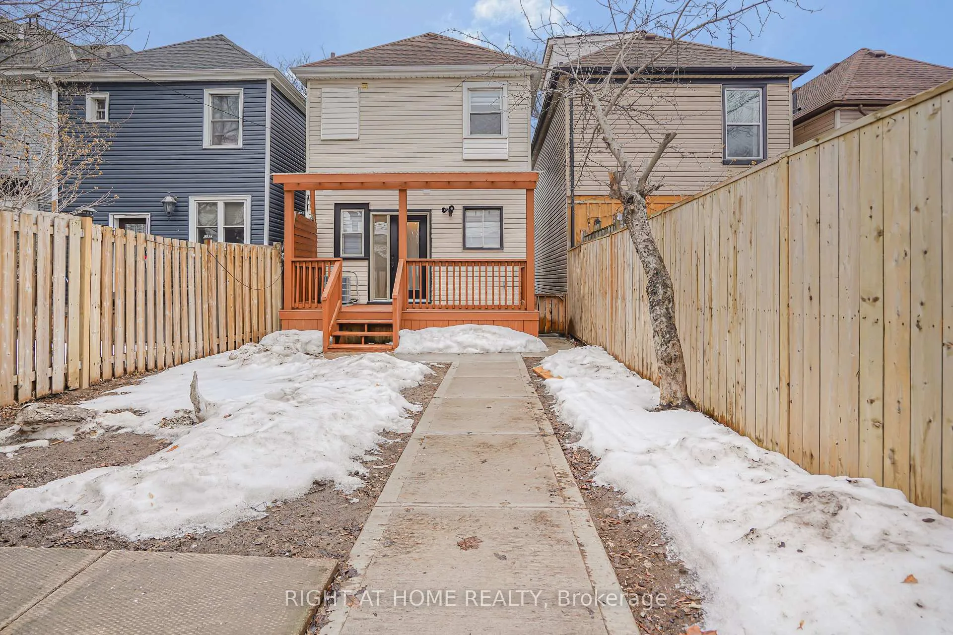 Photo 27 of 155 Avondale Street, Hamilton, Crown Point — HOMEH