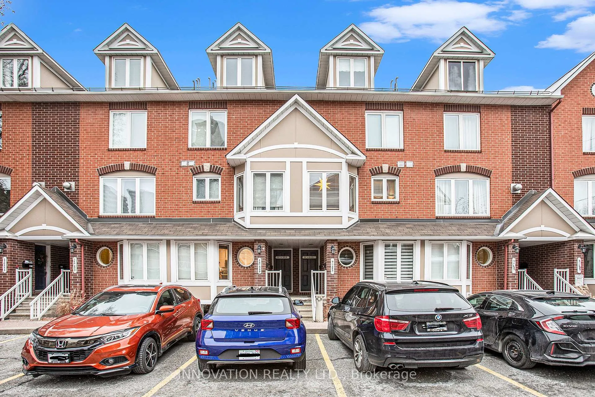 Front of Unit 15, 285 Nepean Street