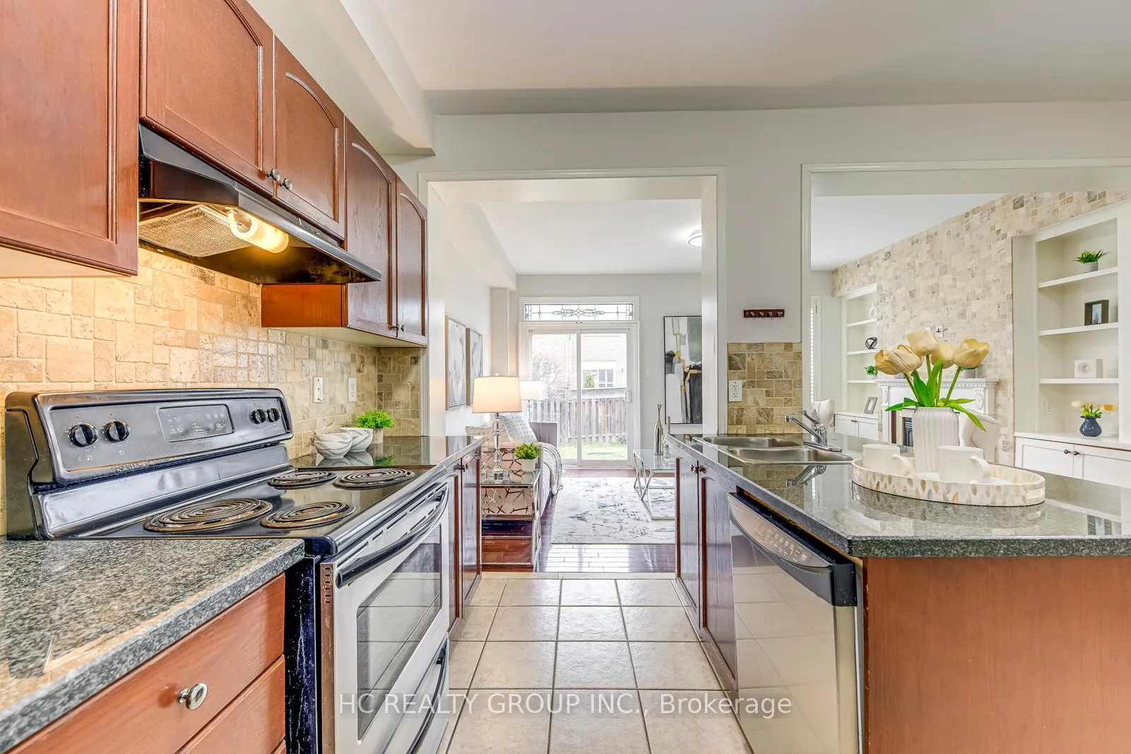 Photo 9 of 2344 Stone Glen Crescent, Oakville, Westmount — HOMEH