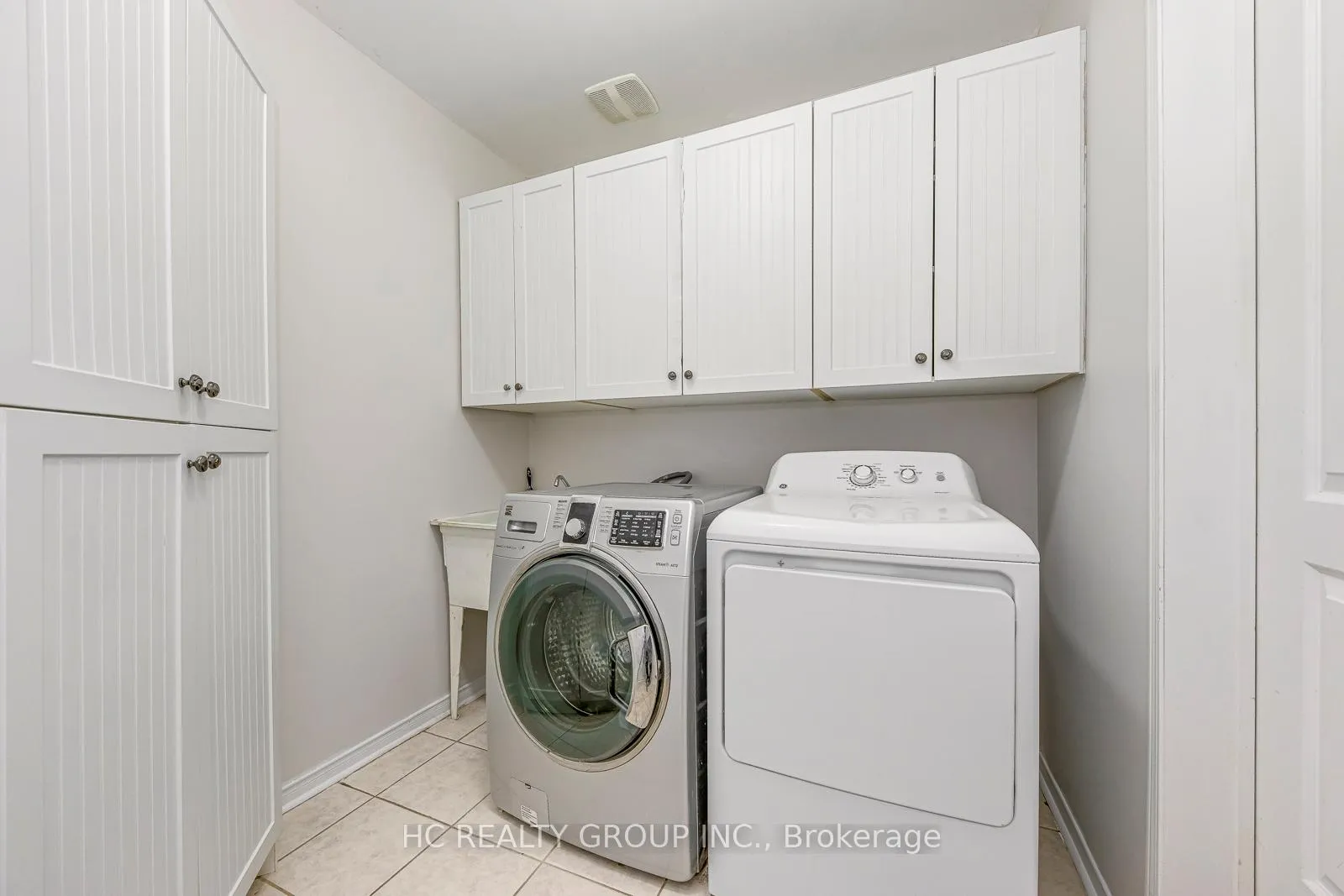 Photo 14 of 2344 Stone Glen Crescent, Oakville, Westmount — HOMEH