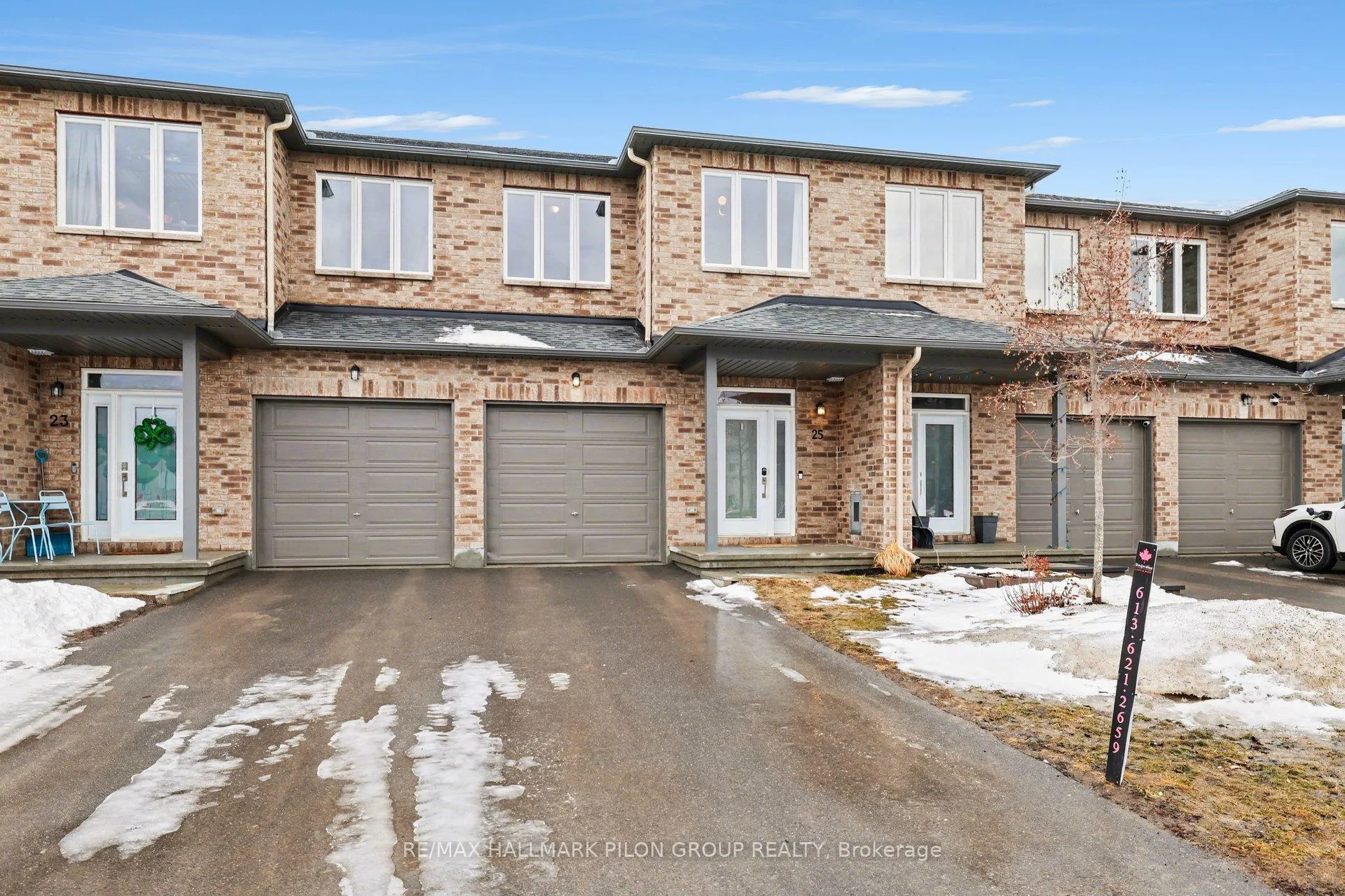Photo 2 of 25 Mcphail Road, Carleton Place — HOMEH