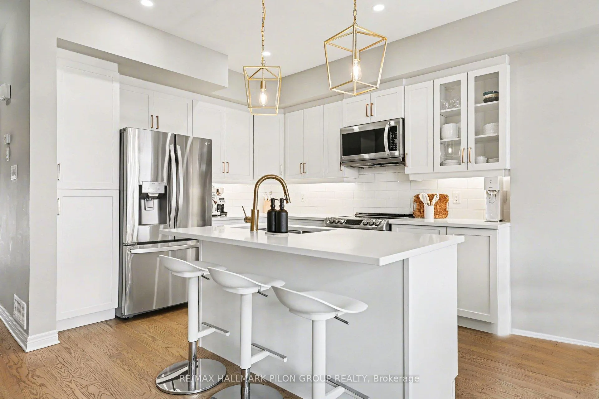 Photo 3 of 25 Mcphail Road, Carleton Place — HOMEH