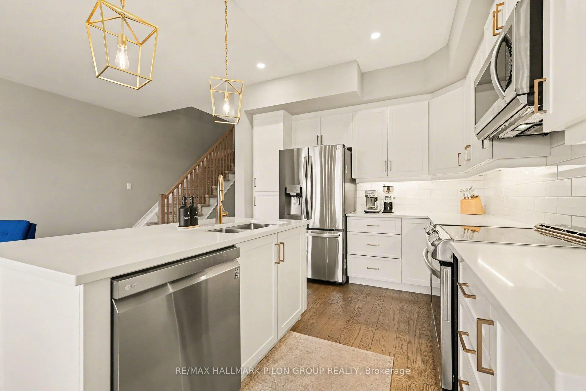 Photo 4 of 25 Mcphail Road, Carleton Place — HOMEH