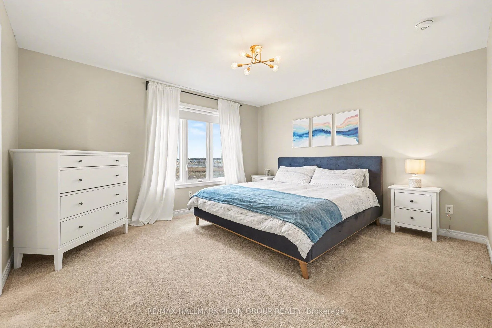 Photo 12 of 25 Mcphail Road, Carleton Place — HOMEH