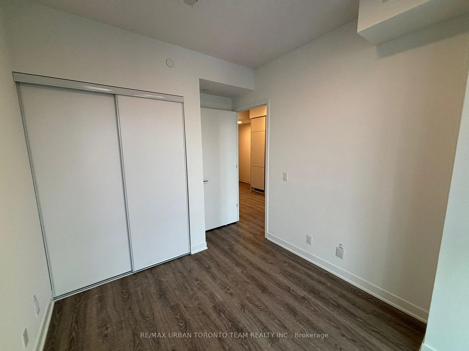 Photo 9 of Unit 2016, 180 Front Street E, Toronto, Moss Park — HOMEH