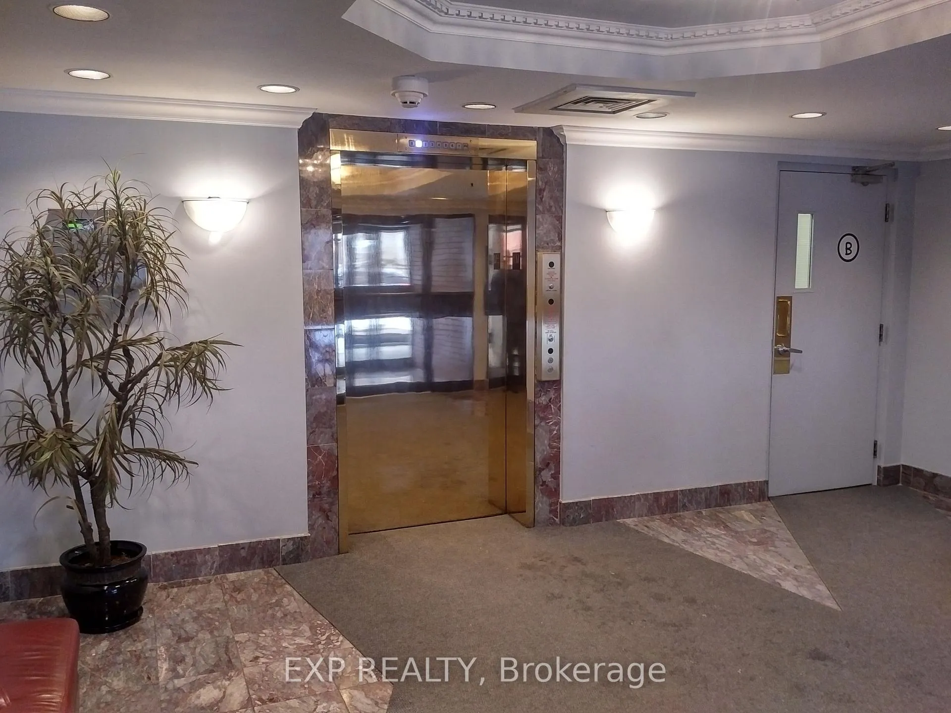 Photo 2 of Unit 505, 309 Cumberland Street, Ottawa, Lower Town/Byward Market — HOMEH