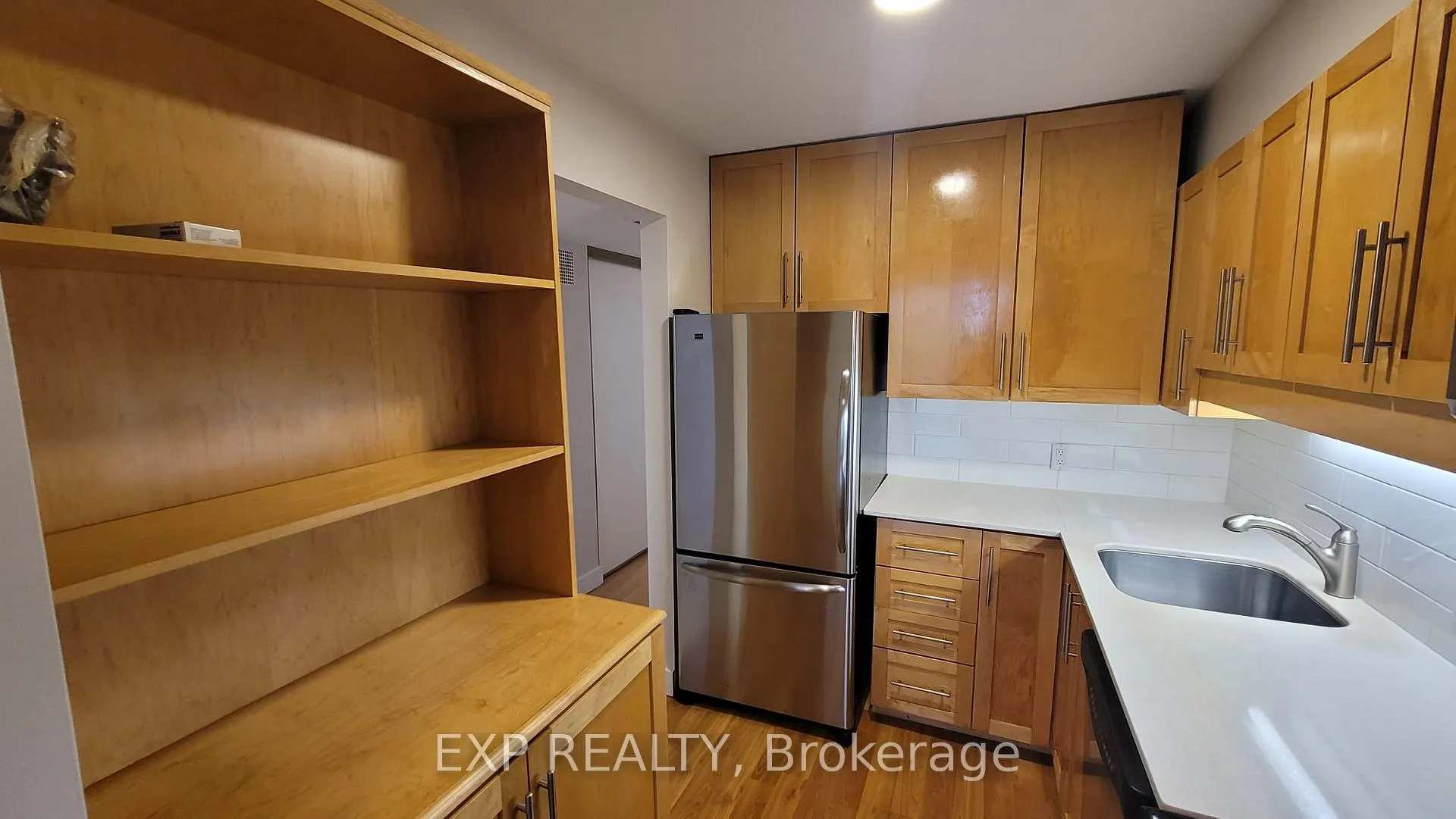 Photo 6 of Unit 505, 309 Cumberland Street, Ottawa, Lower Town/Byward Market — HOMEH