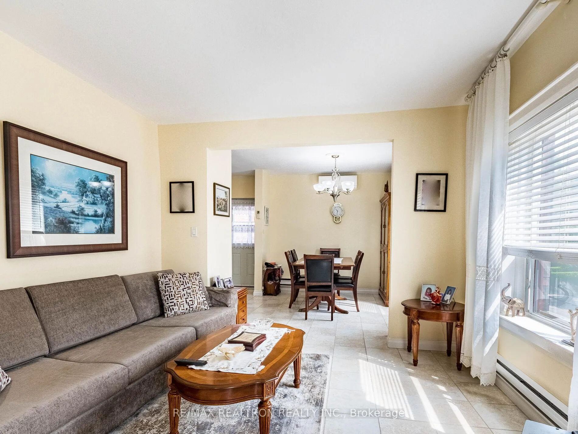 Photo 11 of 1038 St Clair Avenue W, Toronto, Oakwood Village — HOMEH