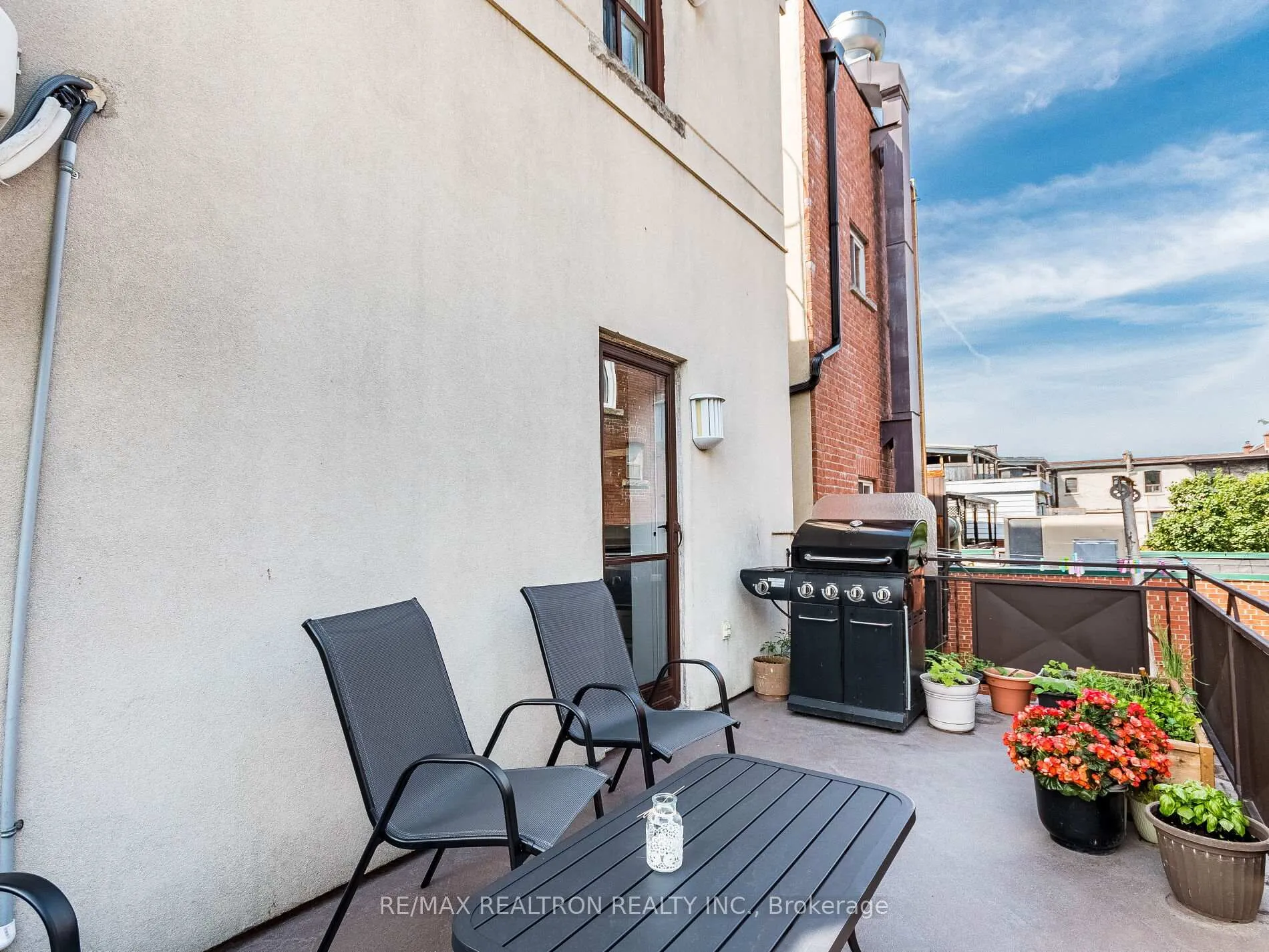 Photo 21 of 1038 St Clair Avenue W, Toronto, Oakwood Village — HOMEH
