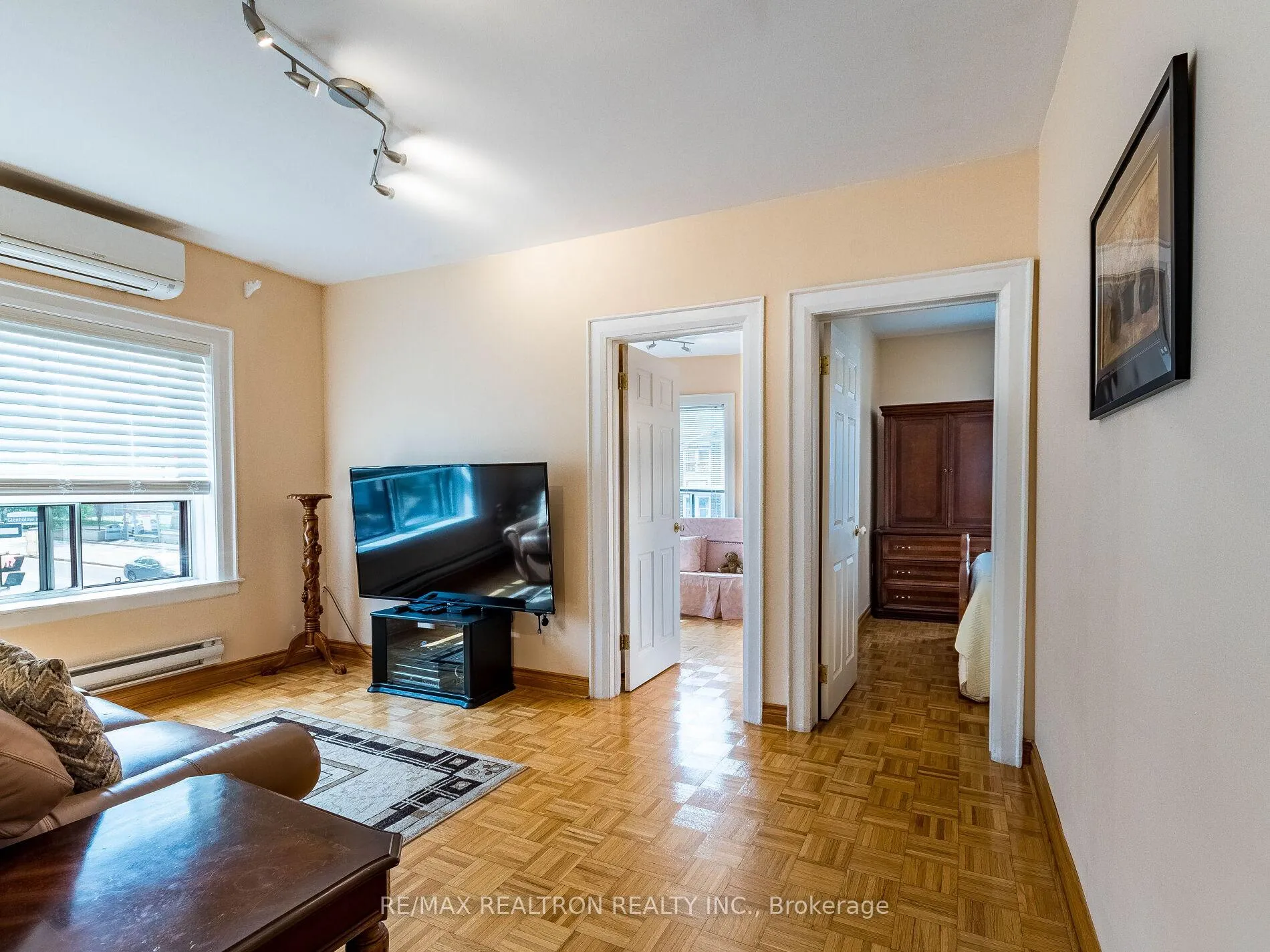 Photo 24 of 1038 St Clair Avenue W, Toronto, Oakwood Village — HOMEH