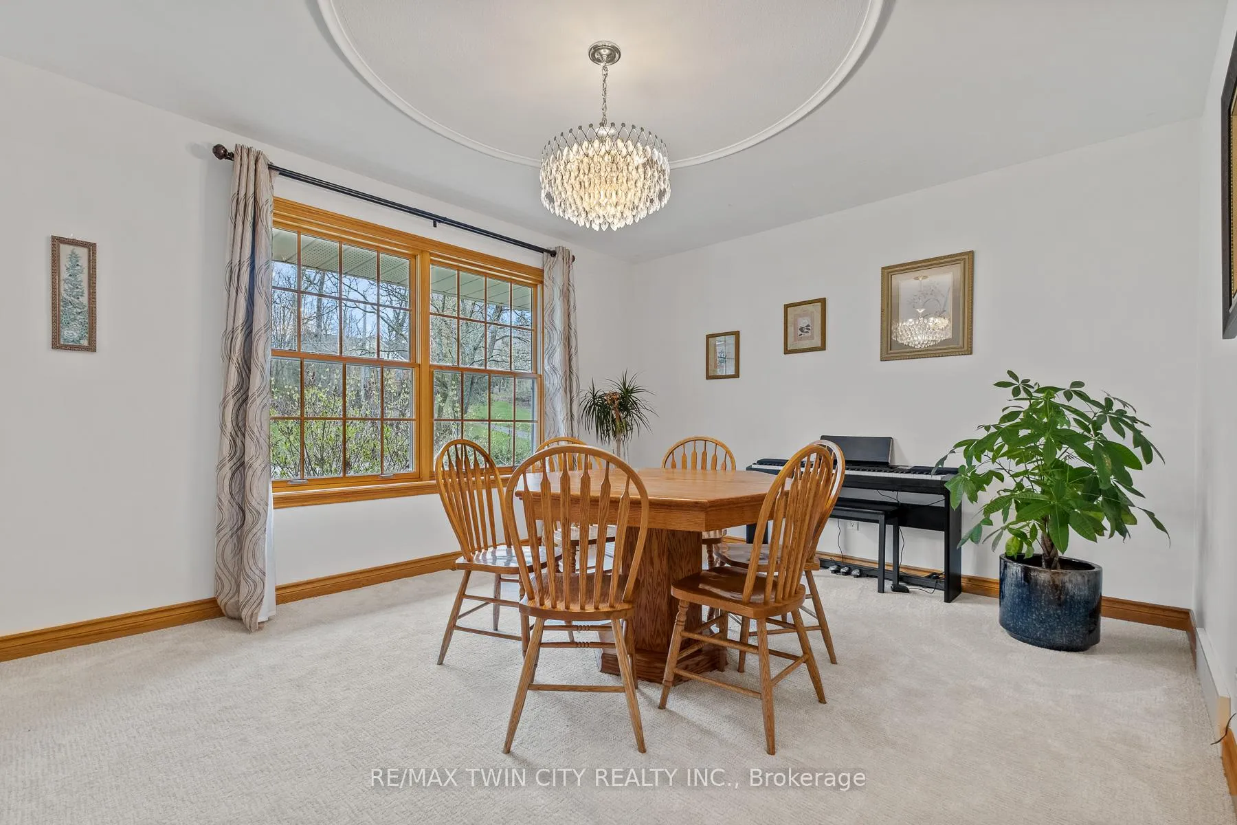 Photo 16 of 36 Maple Hill Drive, Kitchener, Westmount - Waterloo — HOMEH